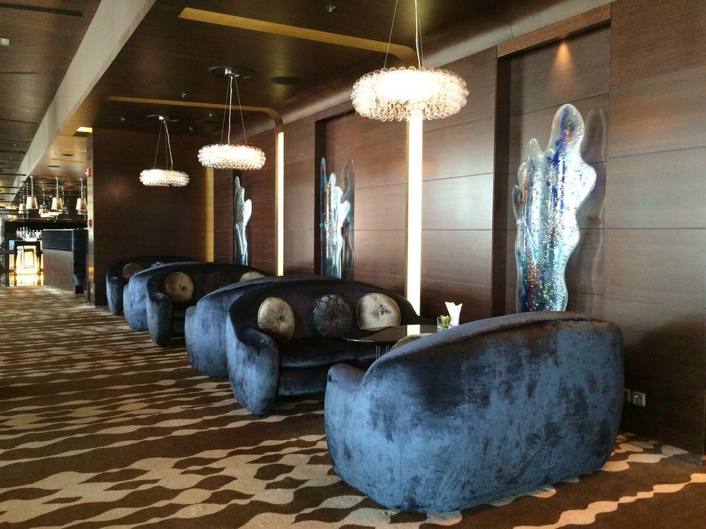 Le Meridien City Centre Bahrain Manama Eksteriør billede The interior of the lounge