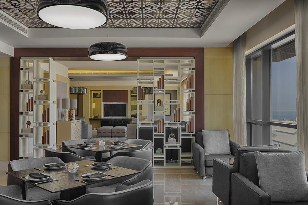Le Meridien City Centre Bahrain Manama Eksteriør billede The restaurant